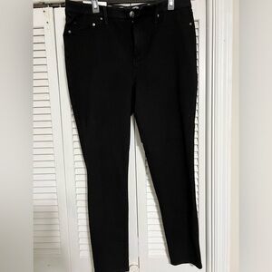 Seven7 women jeggings, classic jeans style jean, black.